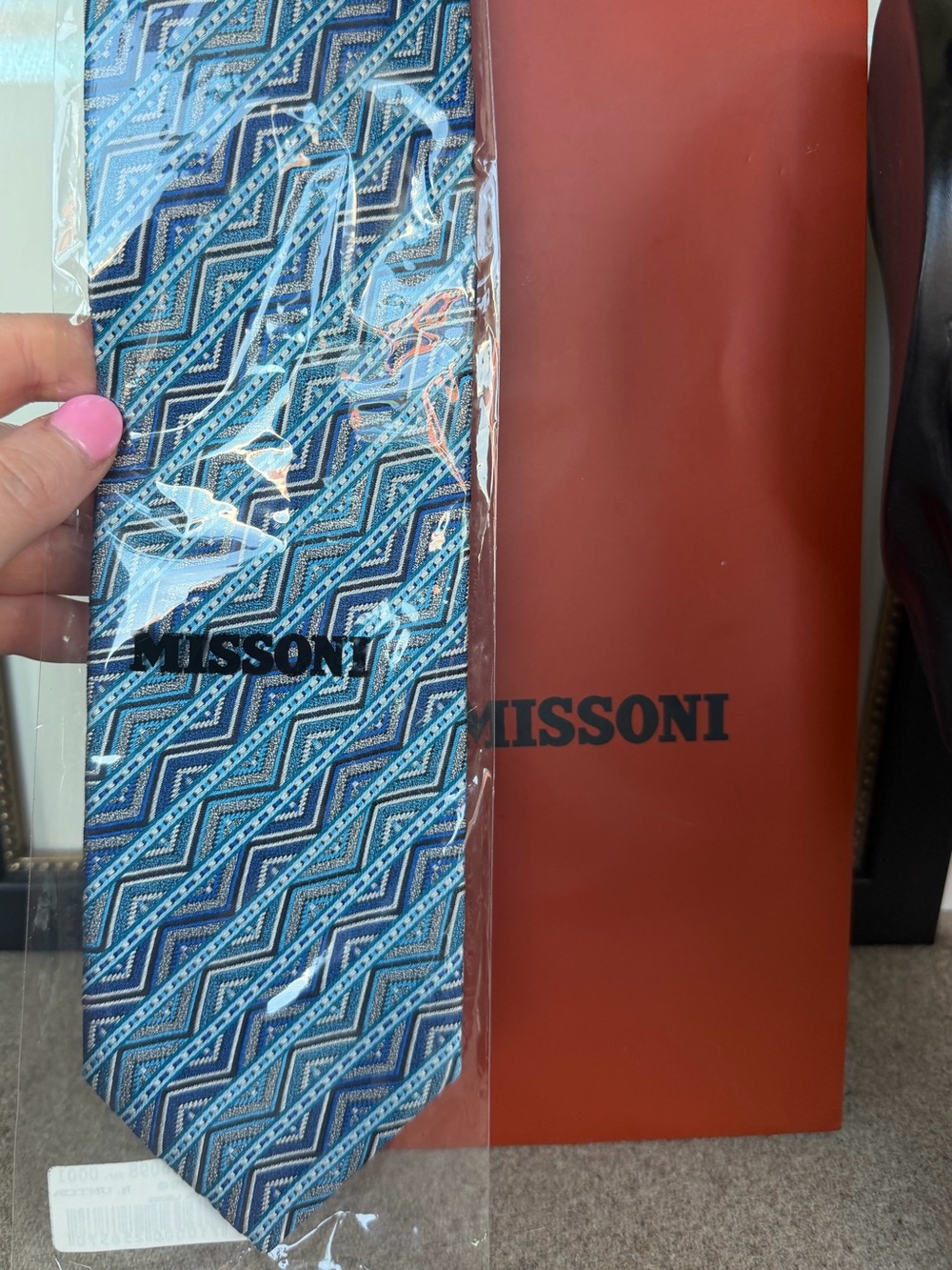 MISSONI Blue Tie with Sleeve Packaging